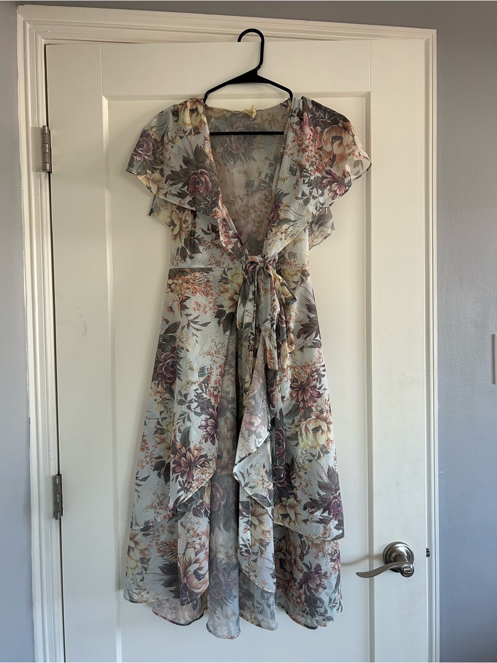 Vintage Romantic Floral Ruffle Midi Dress | Flutter Sleeves